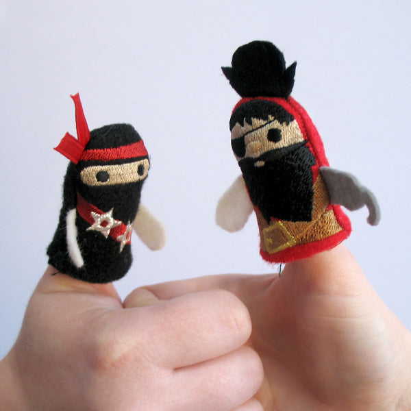 Thumb Wars - Ninja (In the Hoop)