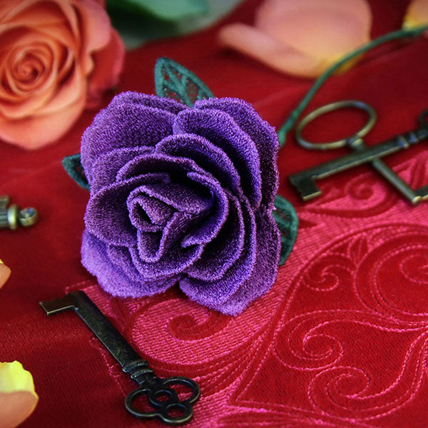 Soft Petals Rose (Freestanding)