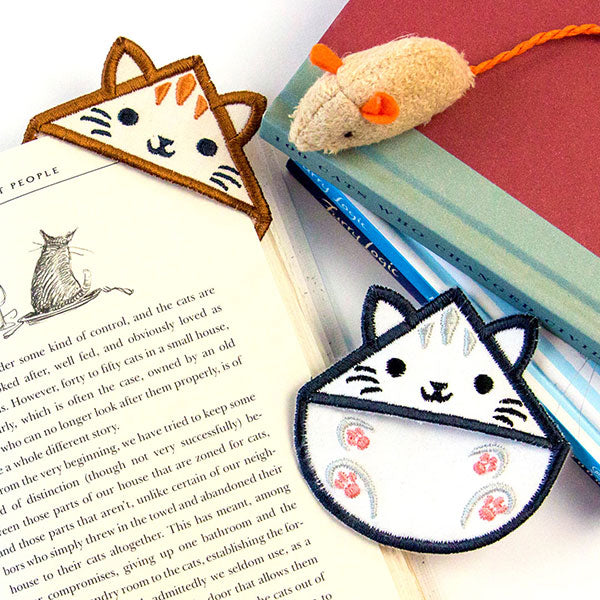 Kitty Corner Bookmark (In-the-Hoop)