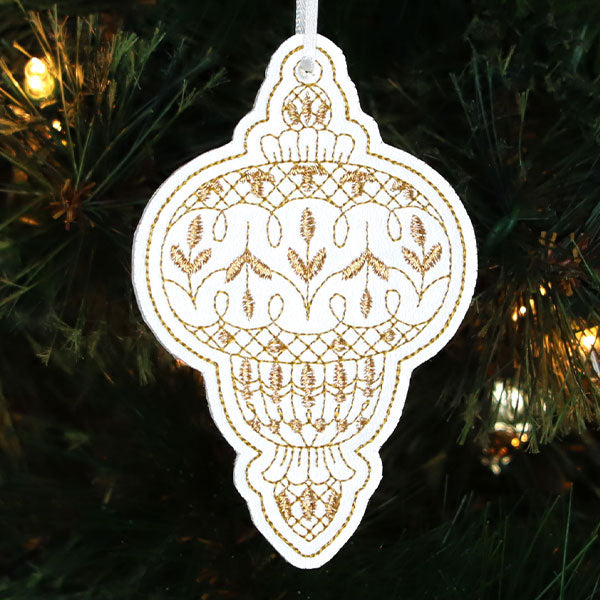 Glistening Ornament - Christmas Bauble (In-the-Hoop)