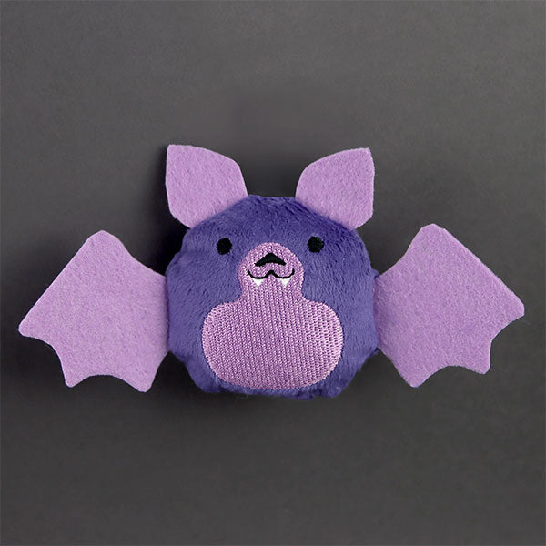 Fluffy & Spooky Bat (In-the-Hoop)