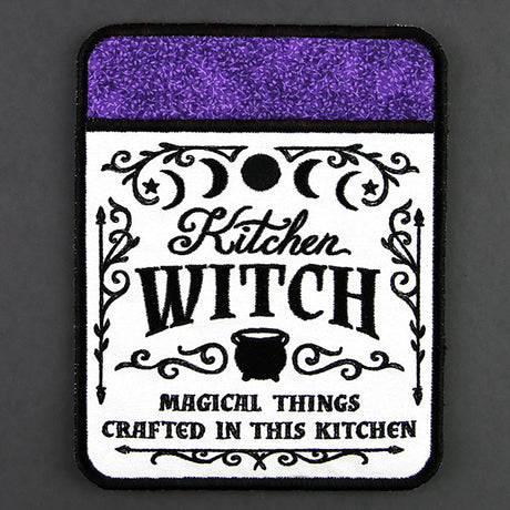 Kitchen Witch Magic Pot Holder (In-the-Hoop)