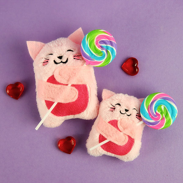 Fluffy Kitty Candy Holder (In-the-Hoop)