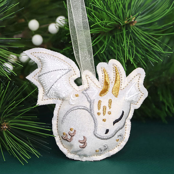 Sweet Dragon Ornament (In-the-Hoop)