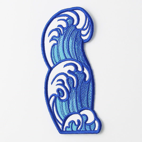 Catch a Wave Bookmark (In-the-Hoop)