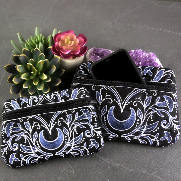 Mirrored in Beauty Lined Zipper Pouch (In-the-Hoop)