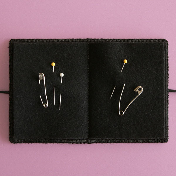 Gilded Honeycomb Needle Book (In-the-Hoop)