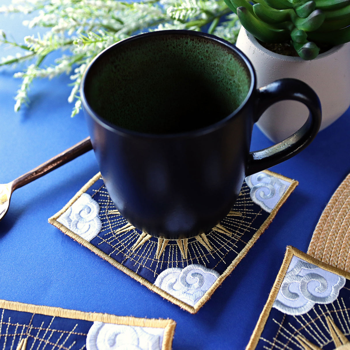 Celestial Sun Trivet (In-the-Hoop)