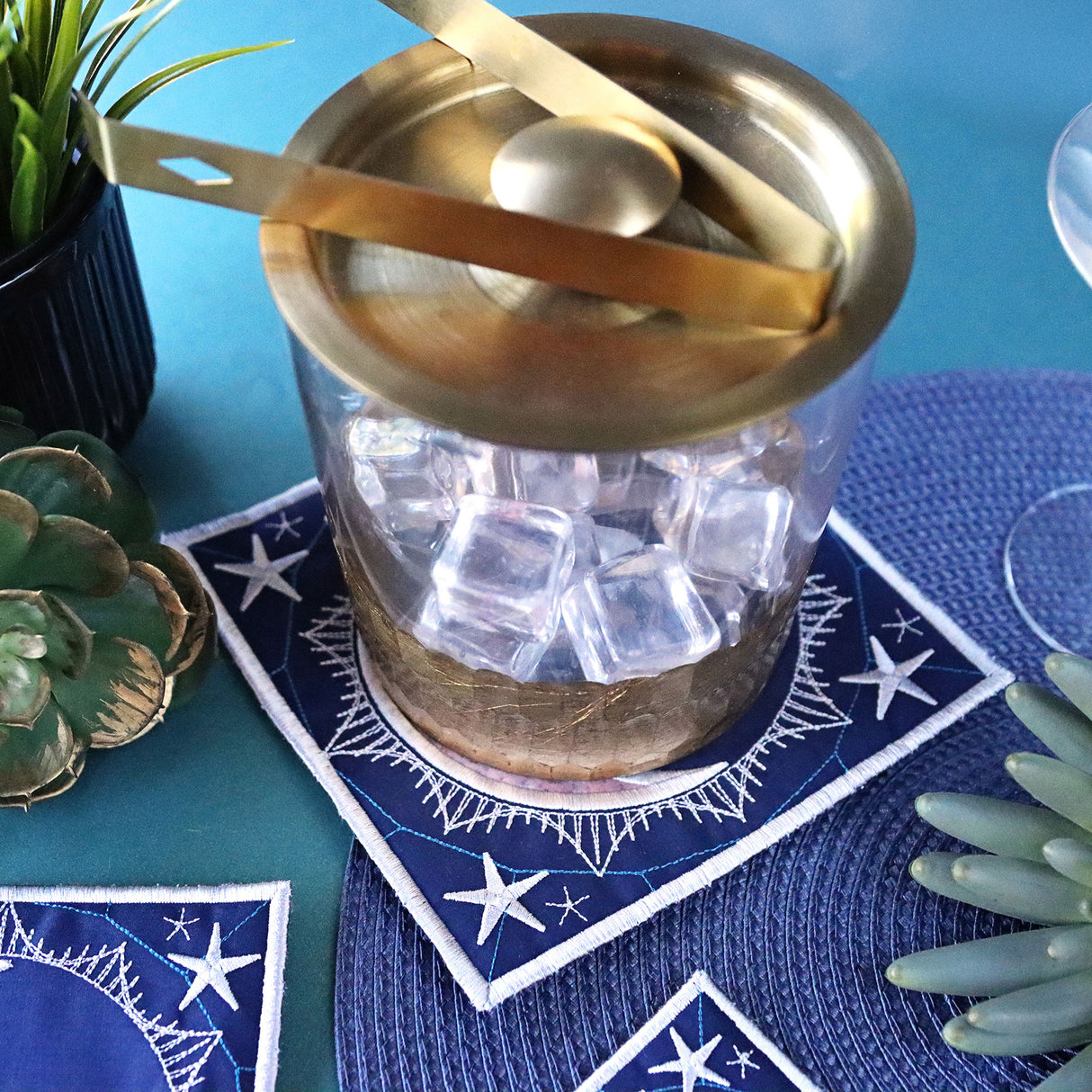 Celestial Moon Trivet (In-the-Hoop)