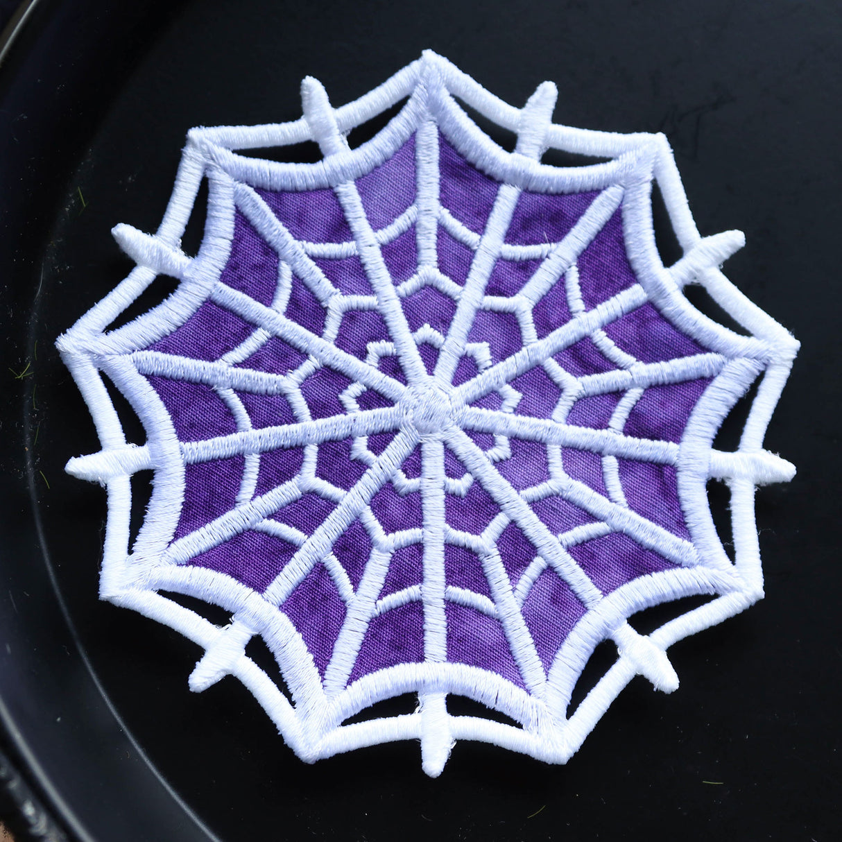 Lace Edge Spiderweb Coaster (In-the-Hoop)