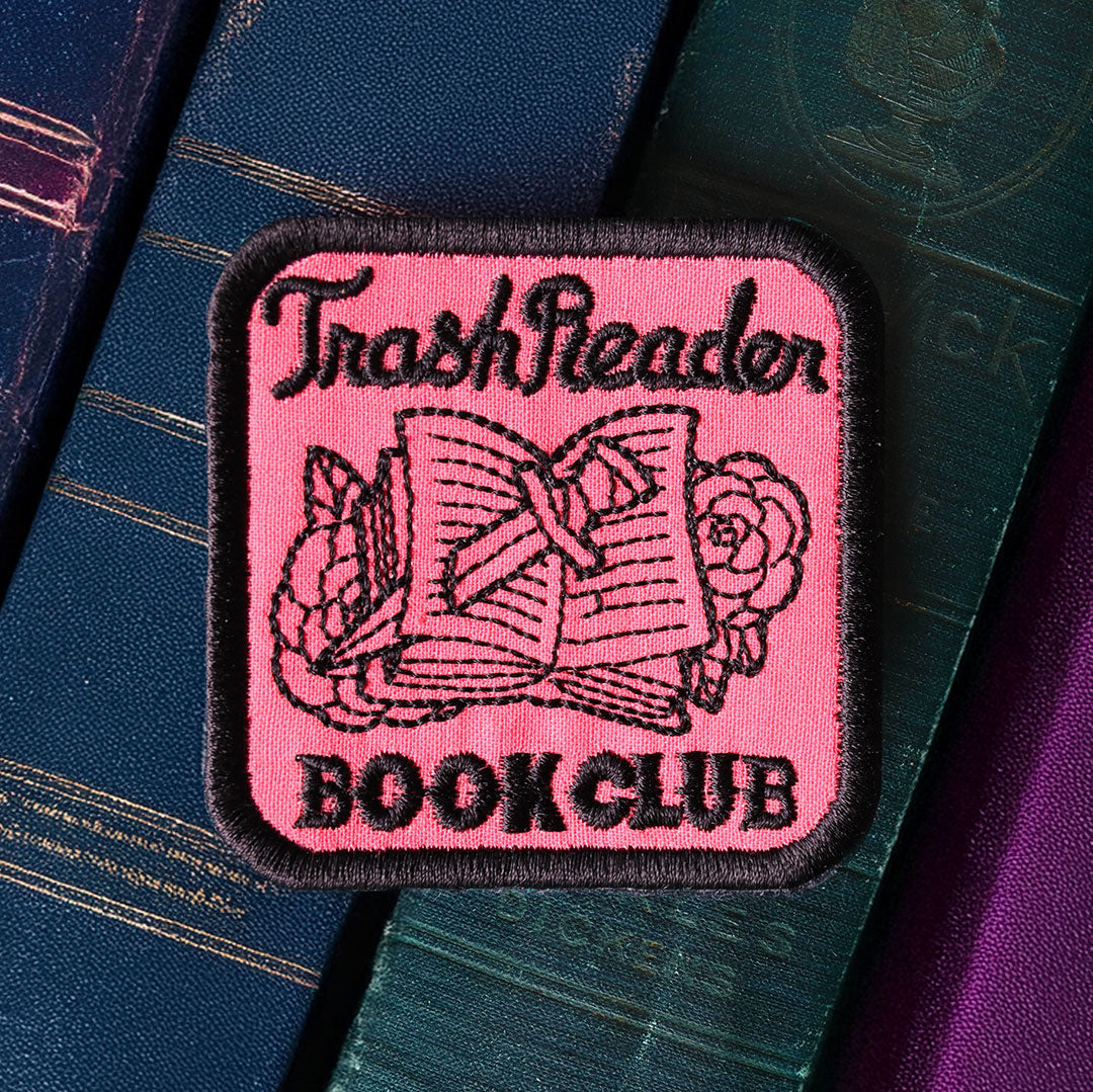 Silly Club Badges - Trash Reader (Patch)