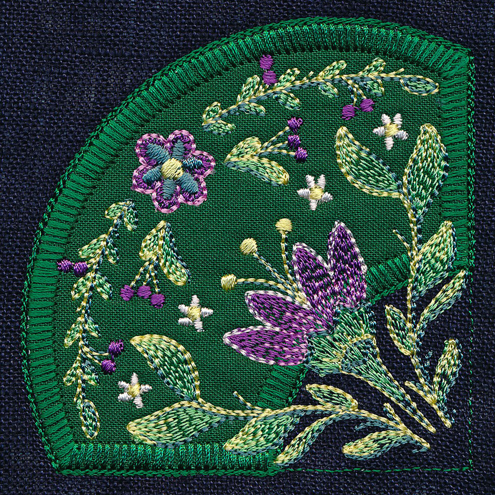 Spring Swallow Table Center Set (Applique)