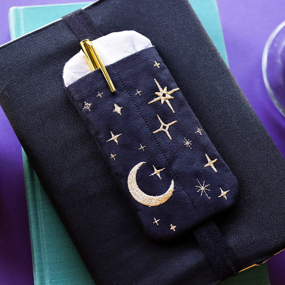 Celestial Pen Holder (In-the-Hoop)