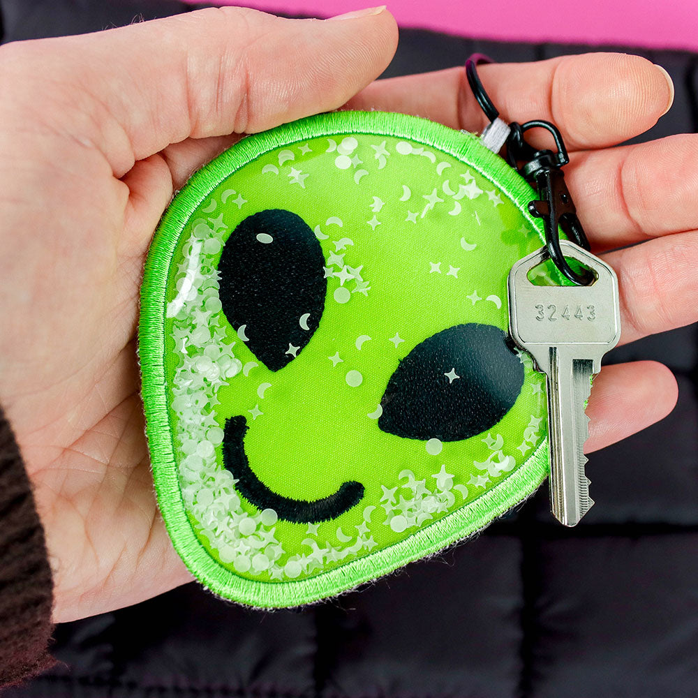 Y2K Glitter Shaker Keychain - Alien (In-the-Hoop)