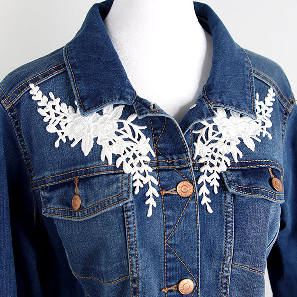 Delicate Gilded Flowers (Freestanding)