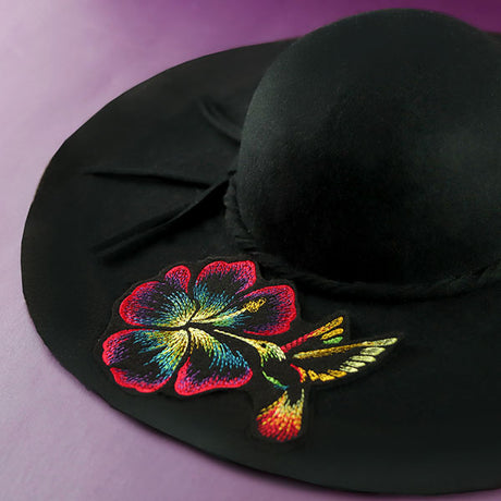 Hibiscus & Hummingbird