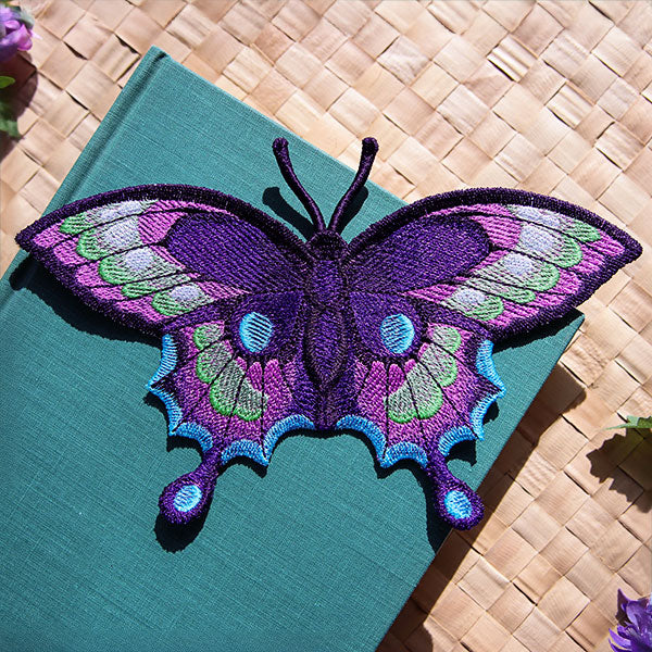 Majestic Garden - Butterfly (Freestanding)