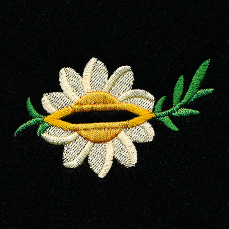 Cottage Garden Buttonhole - Daisy 2