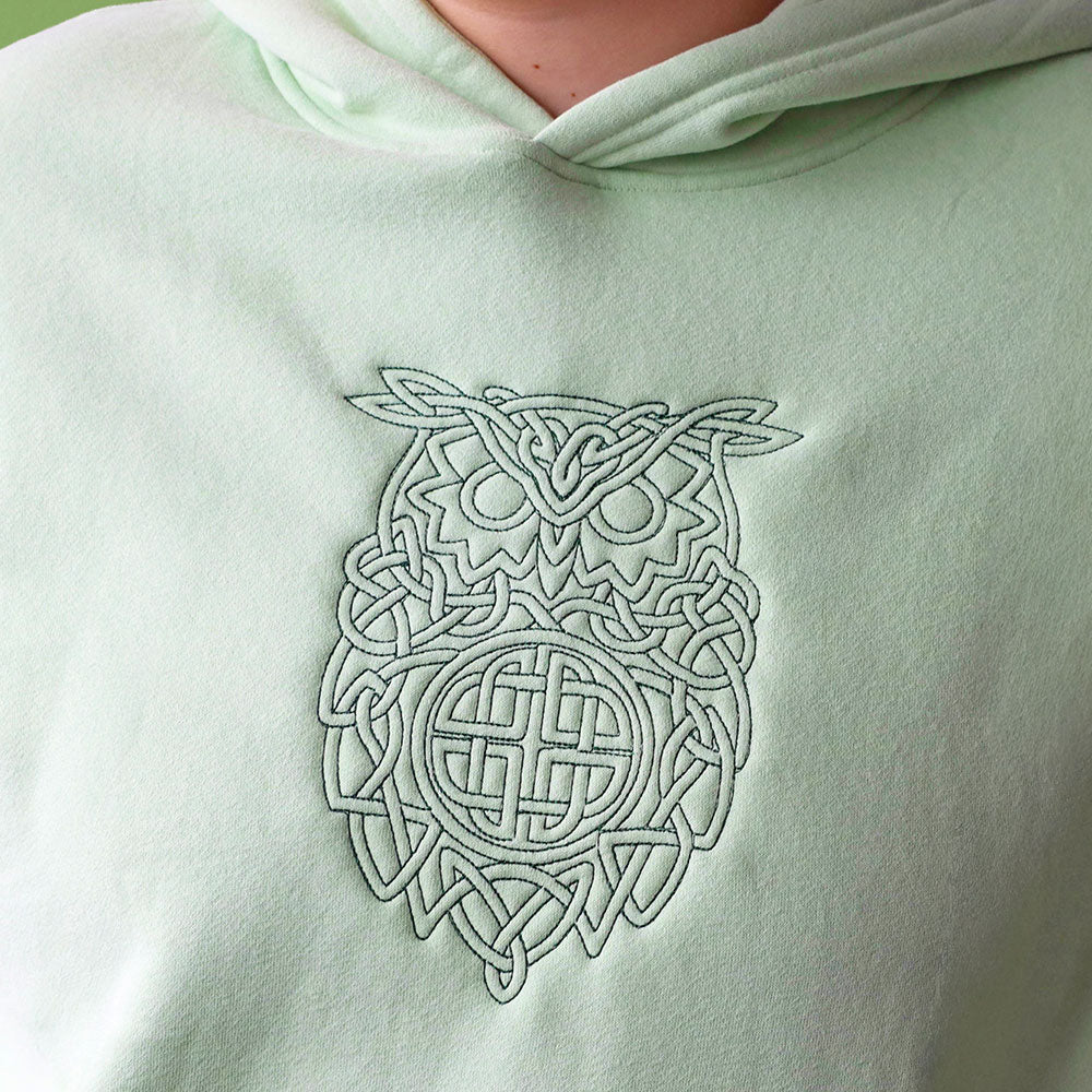 Simple Celtic Knotwork Owl (Quilting)