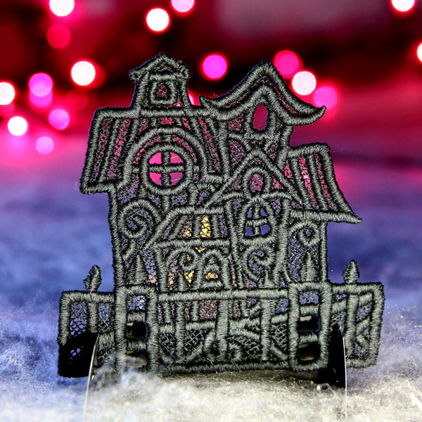 Haunting Scene - House (Lace)