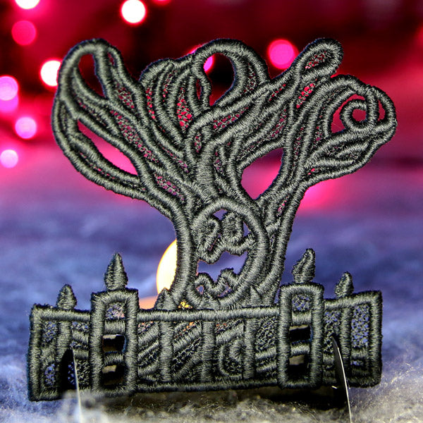 Haunting Scene - Monster Tree (Lace)