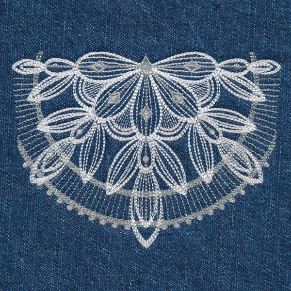 Blooming Pocket Accent