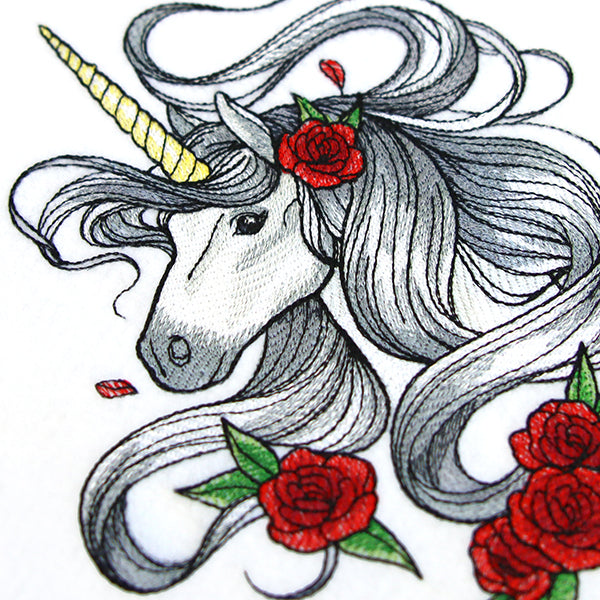 Romantic Roses Unicorn