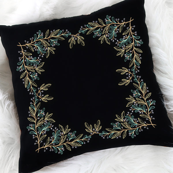 Festive Mistletoe Corner