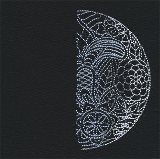 Luna - Waxing Quarter Moon