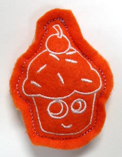 Edible Threadable Cupcake (Stuffed)