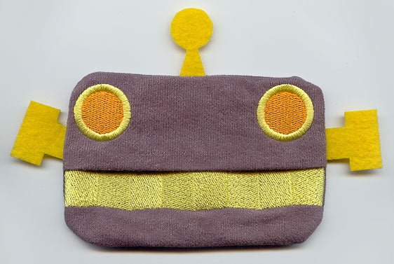 Sneezy Robot Tissue Holder (In the Hoop)