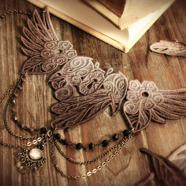 Evenfall Lace Choker (Split)