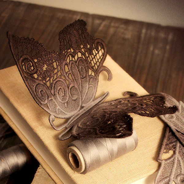 Evenfall Lace Butterfly (Split)