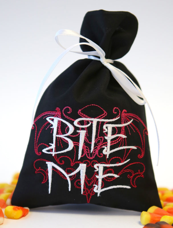 Tricks & Treats - Bite Bag (In-the-Hoop)