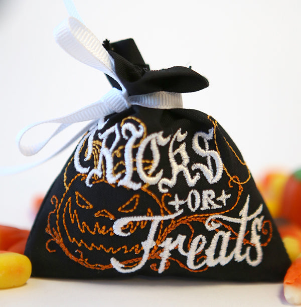 Tricks & Treats - Treats Bag (In-the-Hoop)