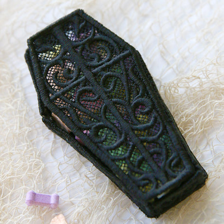 Coffin (Lace)