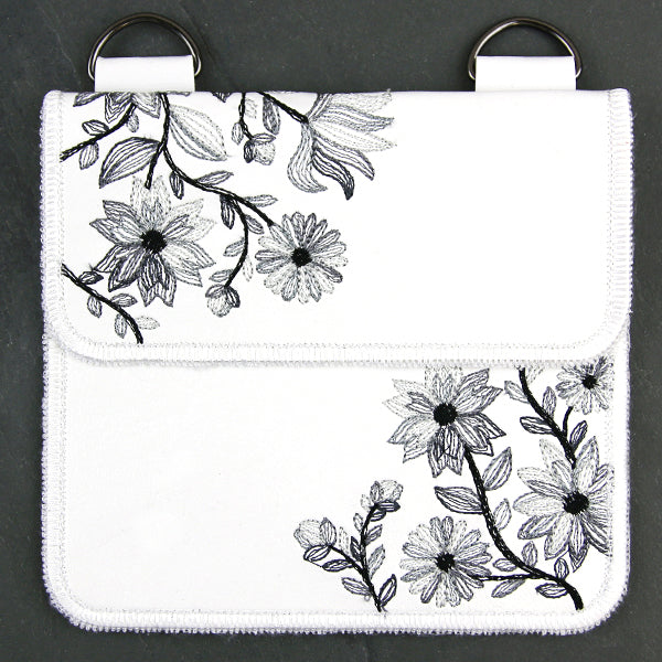 In-a-Stitch Flower Purse (In-the-Hoop)