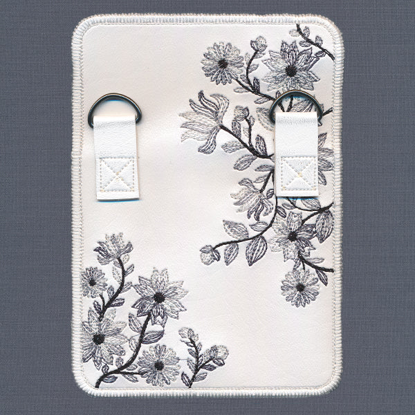 In-a-Stitch Flower Purse (In-the-Hoop)