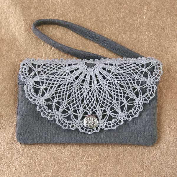 Lace Front Clutch (In-the-Hoop)