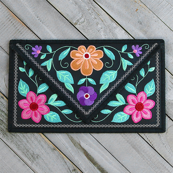 Bohemian Blooms Leather Clutch (In-the-Hoop)