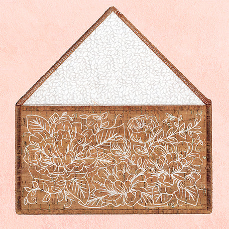 Delicate Floral Clutch (In-the-Hoop)