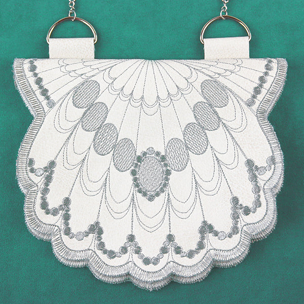 In-a-Stitch Seashell Purse (In-the-Hoop)