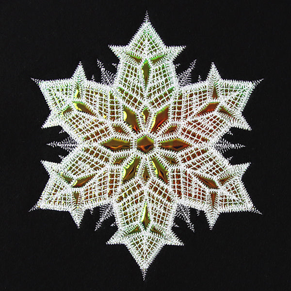 Twinkling Snowflake (Applique) (Mylar)