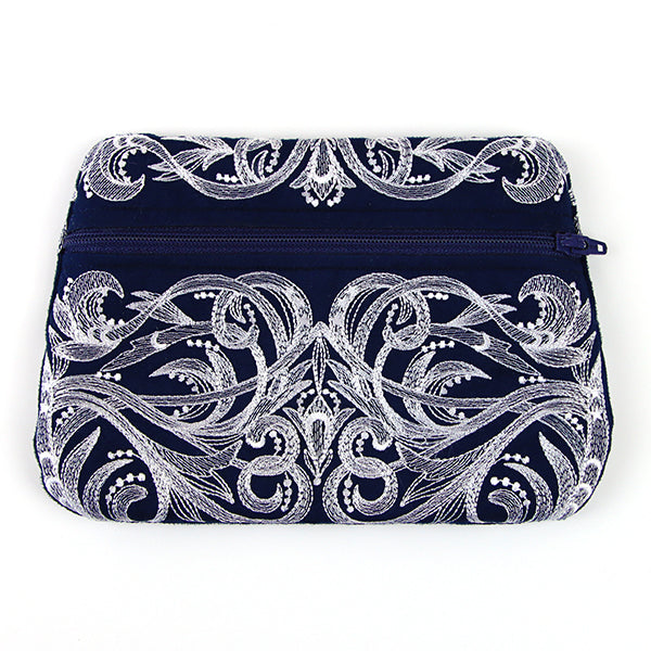 Moonlit Magic Lined Zipper Pouch (In-the-Hoop)