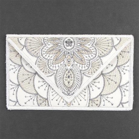 Bohemian Elegance Clutch (In-the-Hoop)