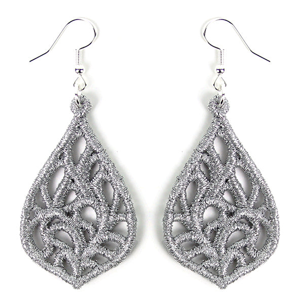Exquisite Earrings (Lace)