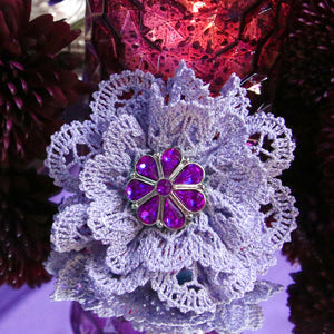 Scalloped Lace Brooch