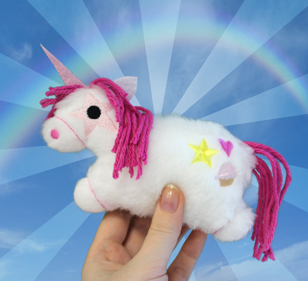 Plush Unicorn (In-the-Hoop)