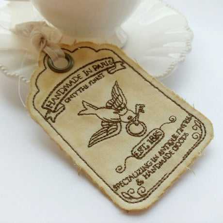Handmade in Paris Tag (In the Hoop)
