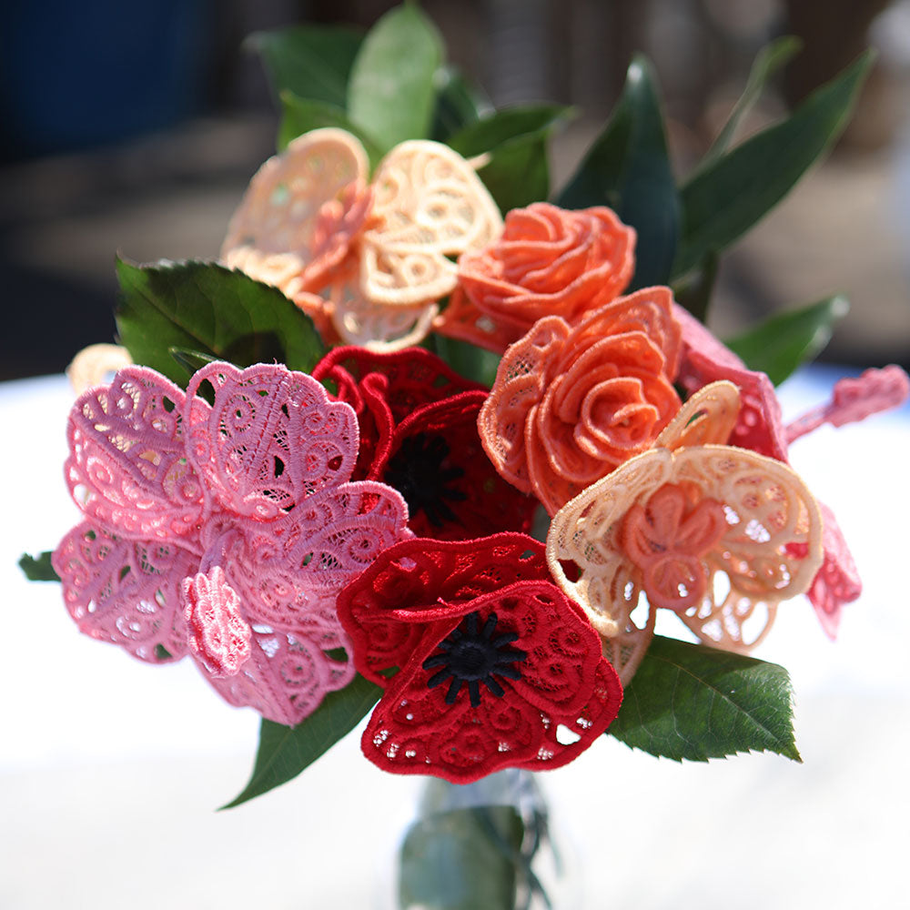 Blooming Poppy (Lace) – Urban Threads